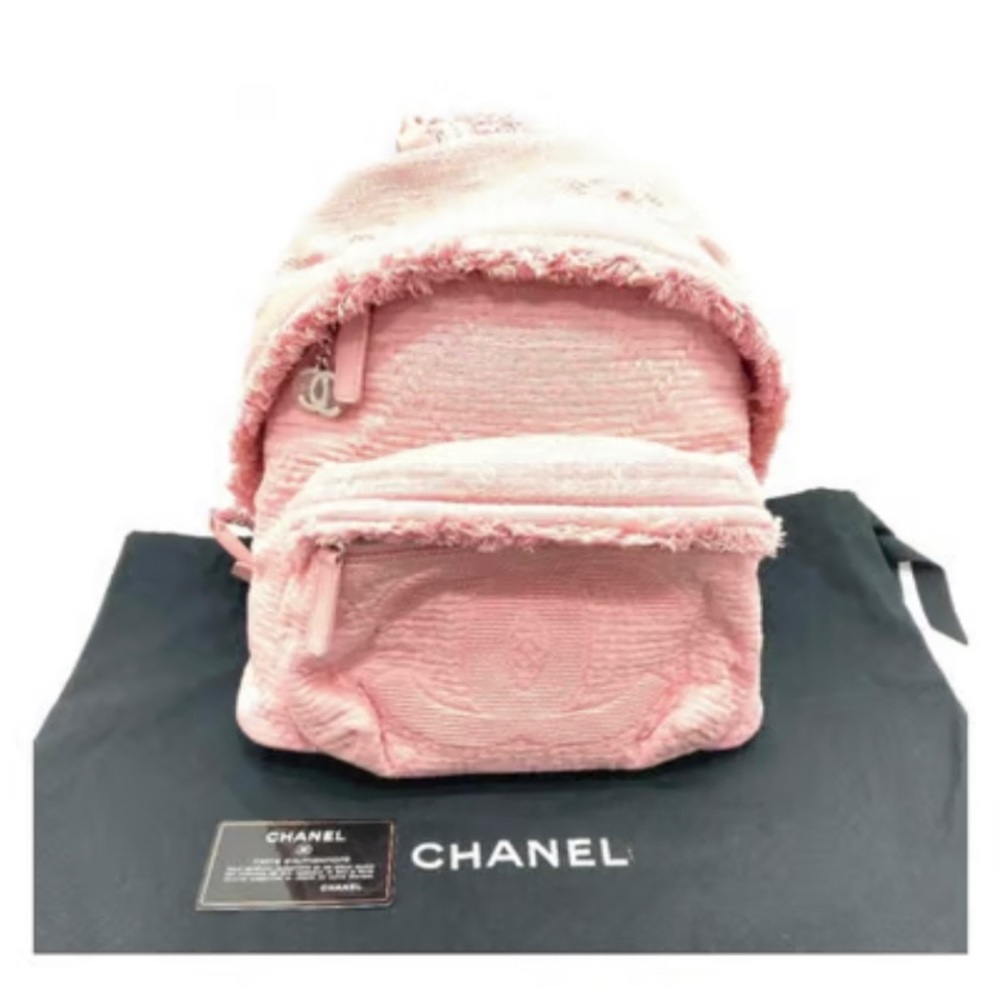 Chanel backpack - Picture 1 of 9